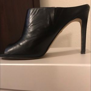 Ann Taylor leather Peep Toe Mule